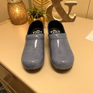 Sanita professional clogs